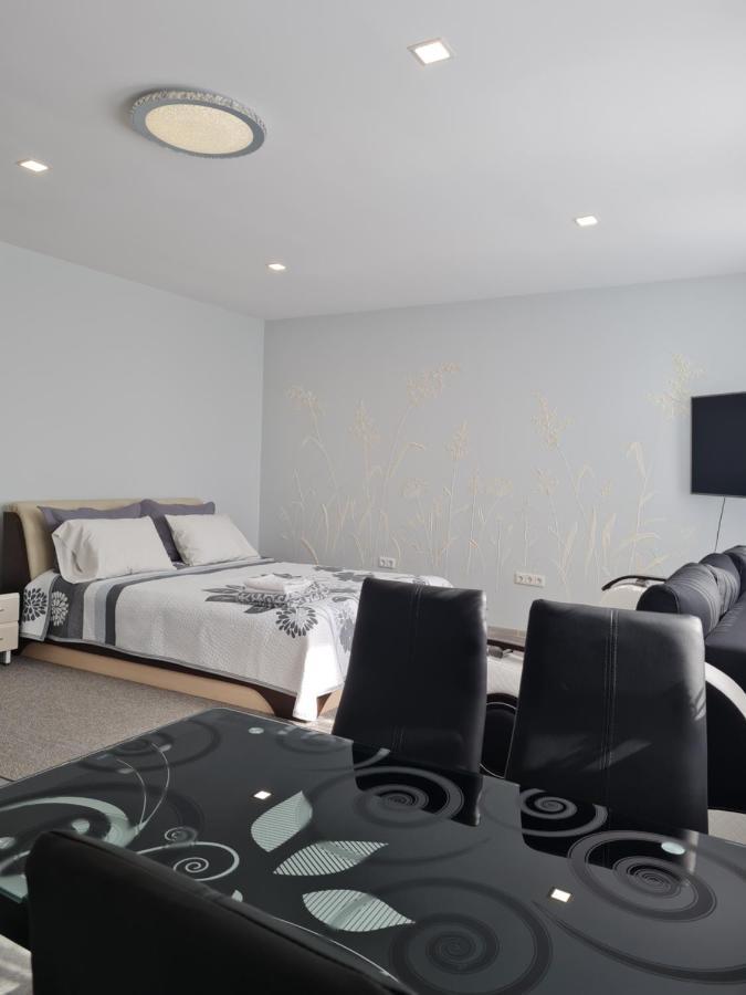 Birutes Apartamentai Клайпеда Екстер'єр фото